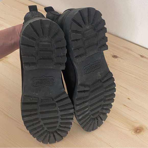 Thursday Chelsea boots black leather size 7 - Picture 6 of 6